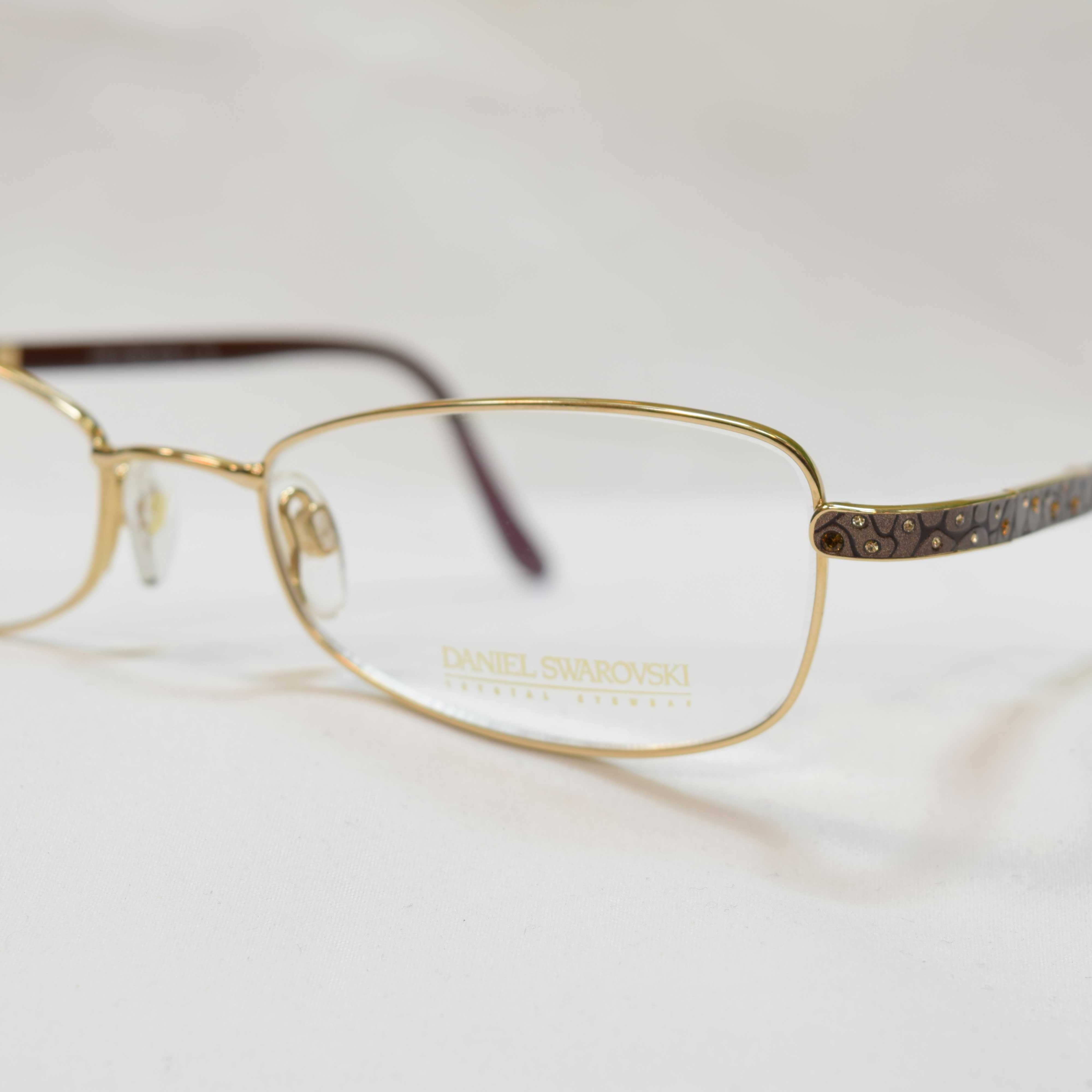 عینک طبی برند SWAROVSKI مدل S184